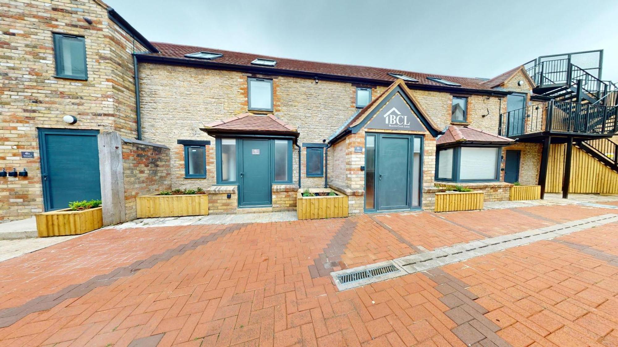 Court * Bicester